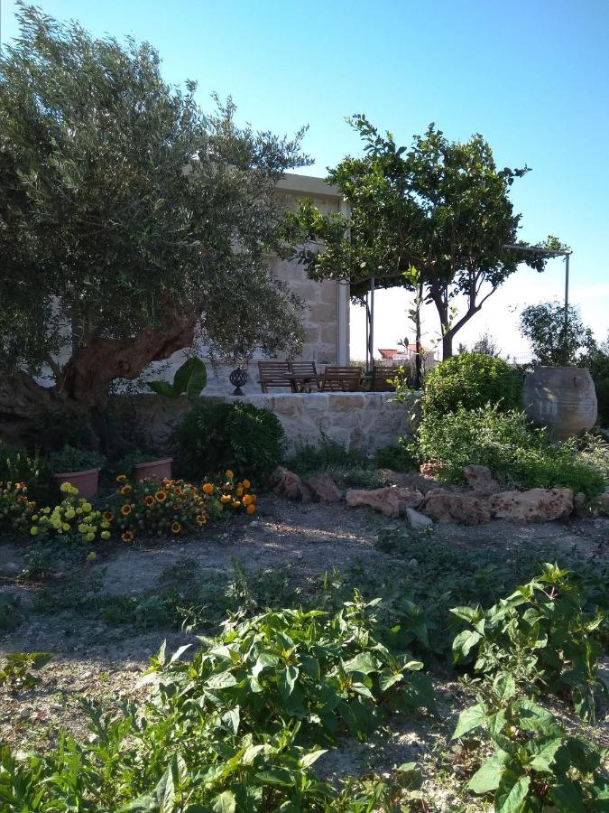 Margarita'S Stone House Apartment Plátanos Екстериор снимка