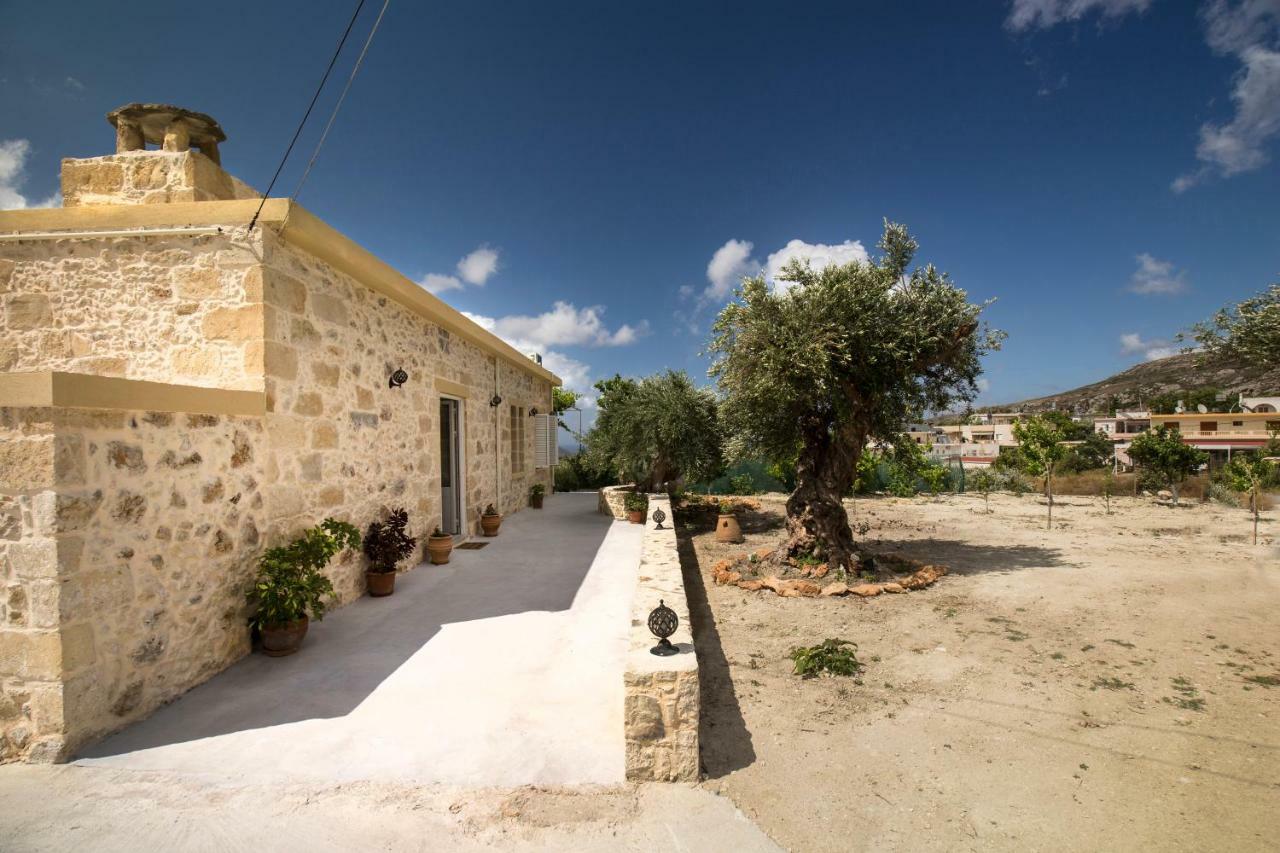 Margarita'S Stone House Apartment Plátanos Екстериор снимка